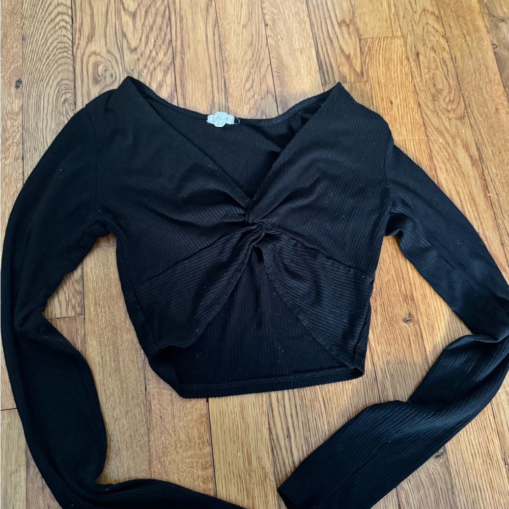 Black Long Sleeve Twist Front Top